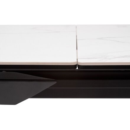 Стол CREMONA 140 MATTE STATUARIO Белый мрамор матовый, керамика/ черный каркас, ®DISAUR 